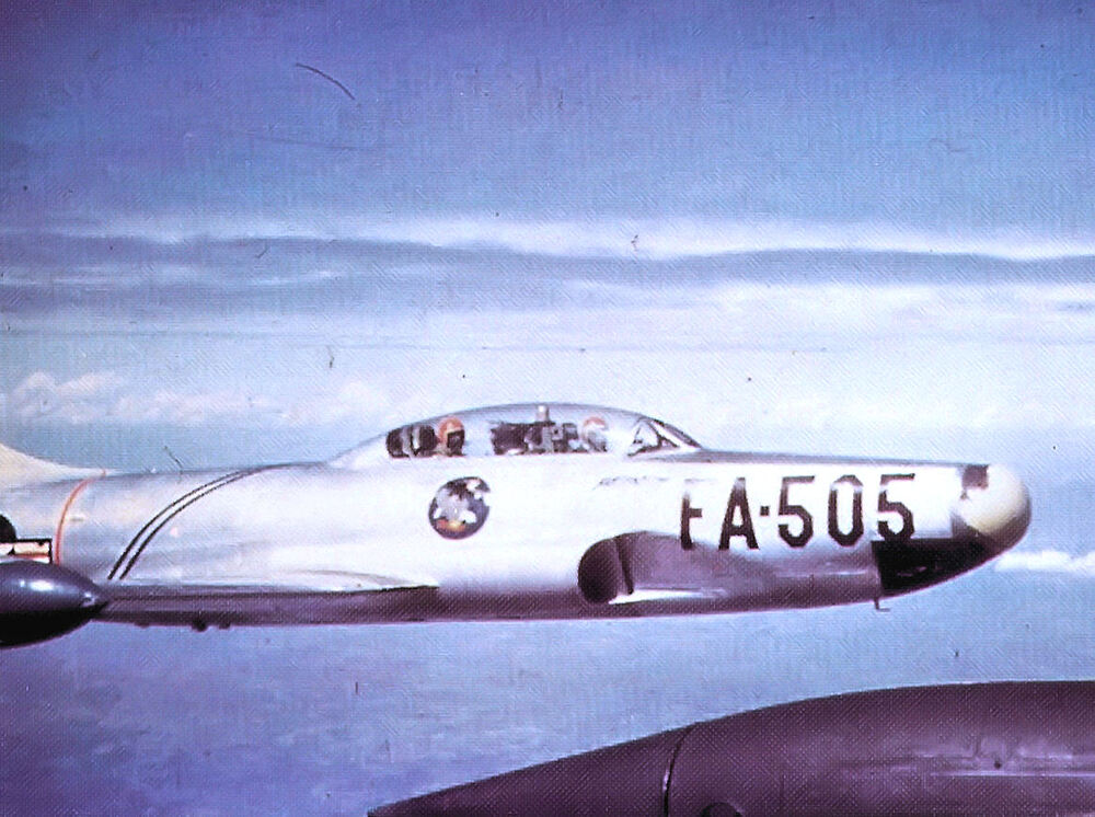 319th_Fighter-Interceptor_Squadron_Lockheed_F-94B-5-LO_51-5505