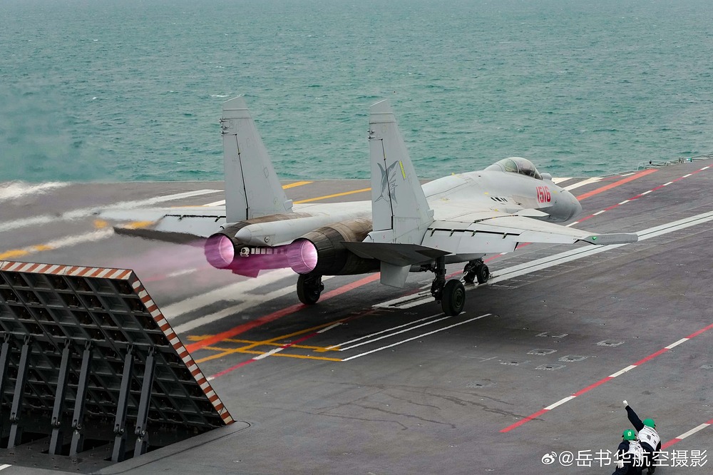 646631b9ly1i93lo177qvj24mo334u0x