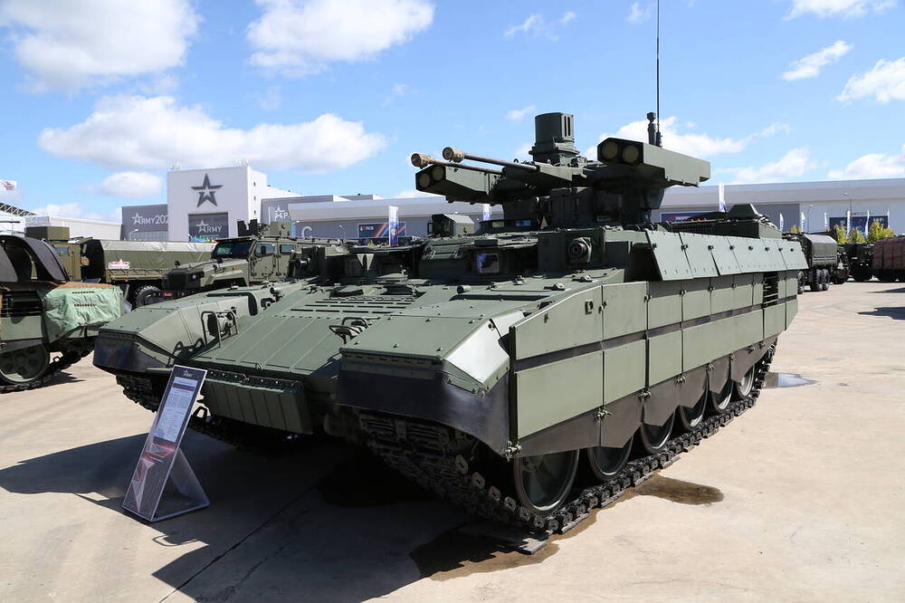 upgraded-bmpt-with-t-90m-hull-v0-8bpe57le85td1