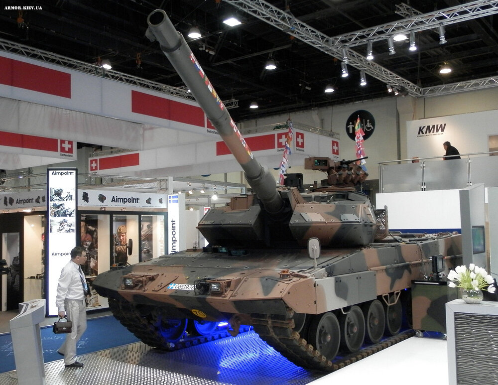 leopard2A6_02