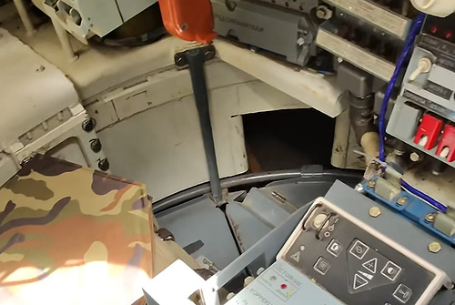 {5D3198CA-4D98-451E-82E5-D4701B56D97F}