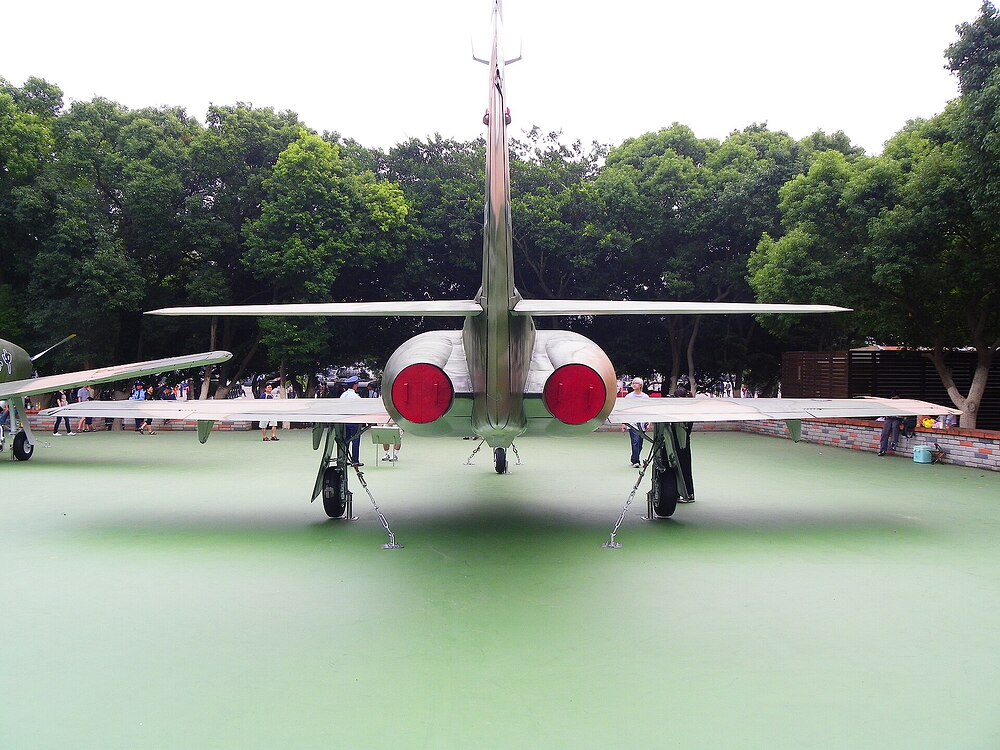 XA-3_Rear_View_20111009