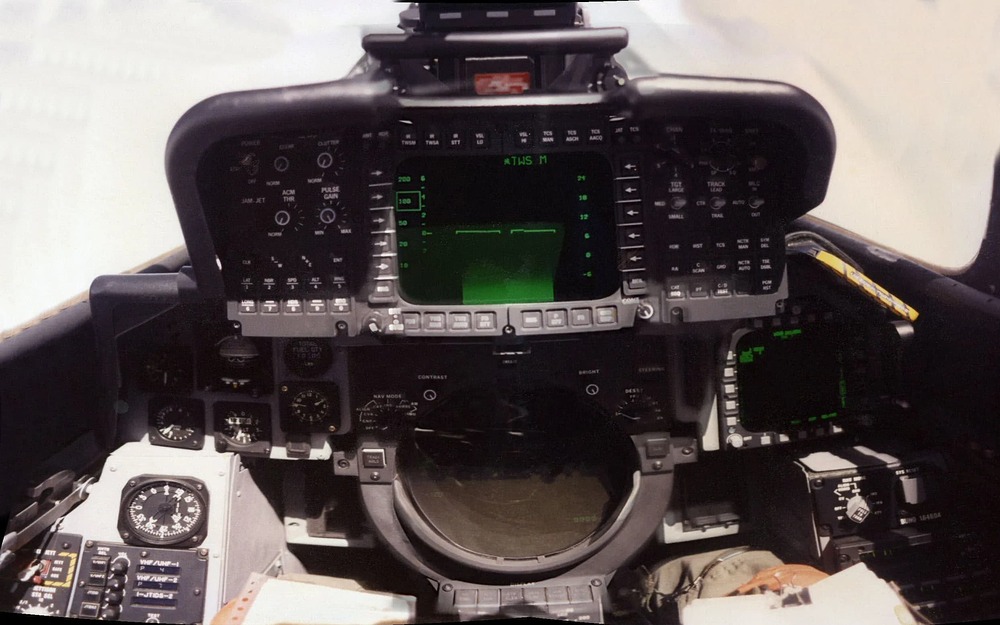 cockpit-21