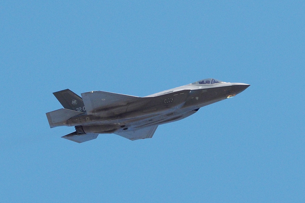 MM7359 Aeronautica Militare Lockheed Martin F-35A Lightning II, AMI 13 gruppo '32-09', leaving Berlin Brandenburg Airport after ILA Berlin Air Show 2022
