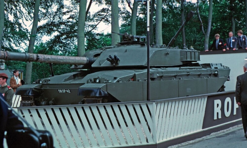 FV4030 4 Challenger 1 Pre-Series 2
