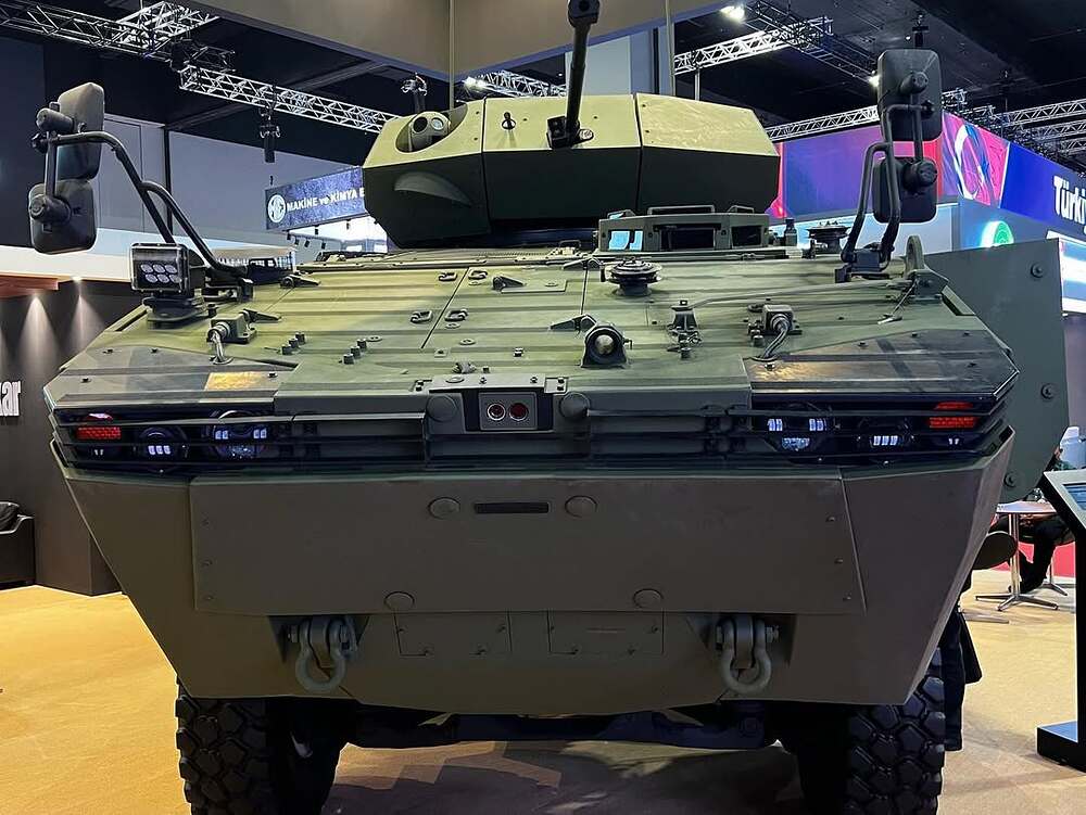 ARMA 6x6 (MIZRAK-30:2A42) DSA 2022 - 3
