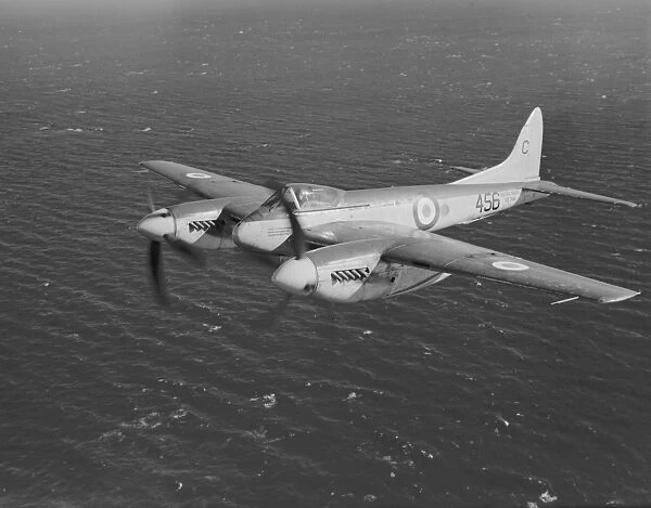 havilland-sea-hornet-f-20-1881459.jpg