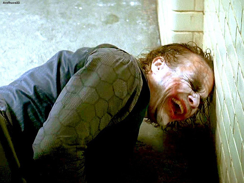 interrogation-scene-the-joker-7502256-500-375