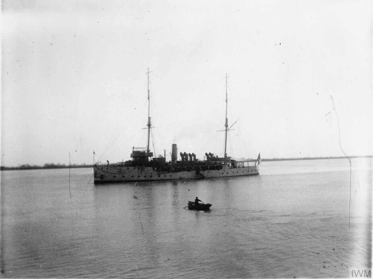 HMS_Thistle,1st_Class_Gunboat_at_the_China_Station_1910-_1912_Q114767