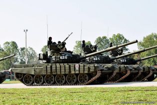 T-72B1MS_White_Eagle_MBT_Main_Battle_Tank_Russia_Russian_defense_industry_right_side_view_001