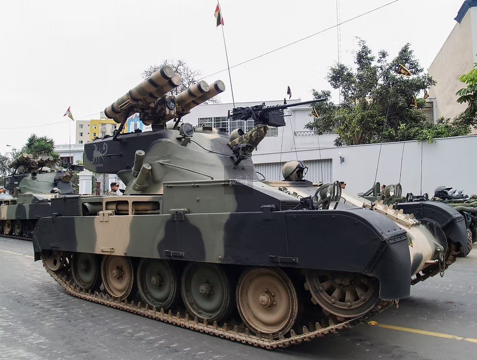 17658593058855779606055616300323