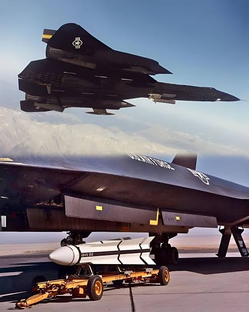 17662155116423133726524594023416