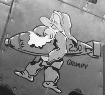 nose-art-from-looney-tunes-and-disney-v0-tivj71v9x3bg1