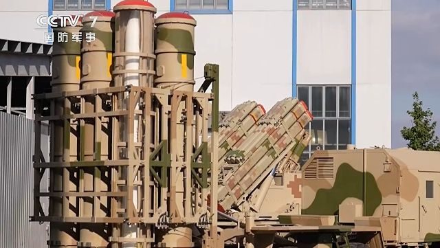 China-unveils-deeply-enhanced-Buk-SAM-now-named-Red-Banner-16FE