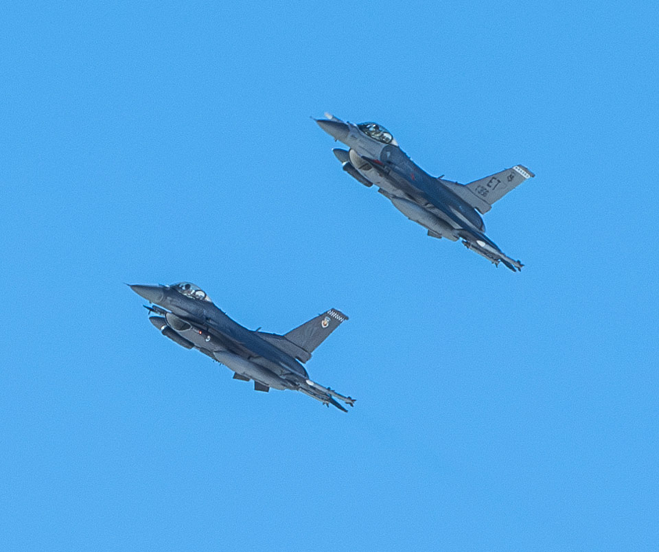 f-16-ivews_Original file