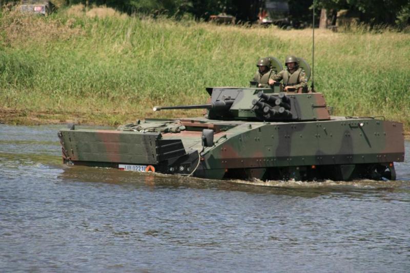 c3dc3698_cwiczenie_w_pokonywaniu_przeszkody_wodnej_14