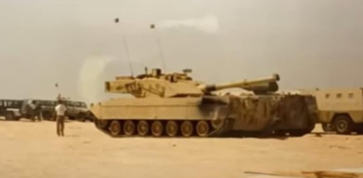 one-of-the-few-photos-of-the-of-40-mk-3-a-failed-italian-v0-bofzep09jdw81