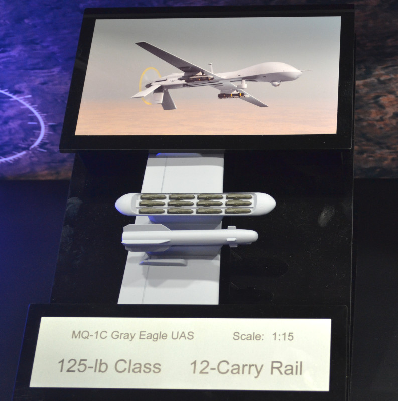 Hatchet missile rack