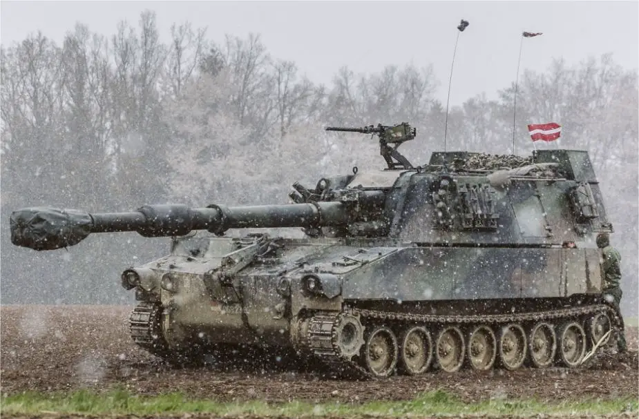 Latvia_last_M109A5_155mm_self-propelled_howitzer_from_Austria_delivery_925_001