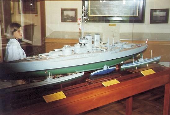 Ersatz-Monarch-1-548x372