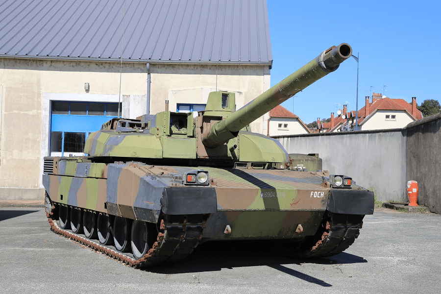 The-Leclerc-tank-first-prototype-min