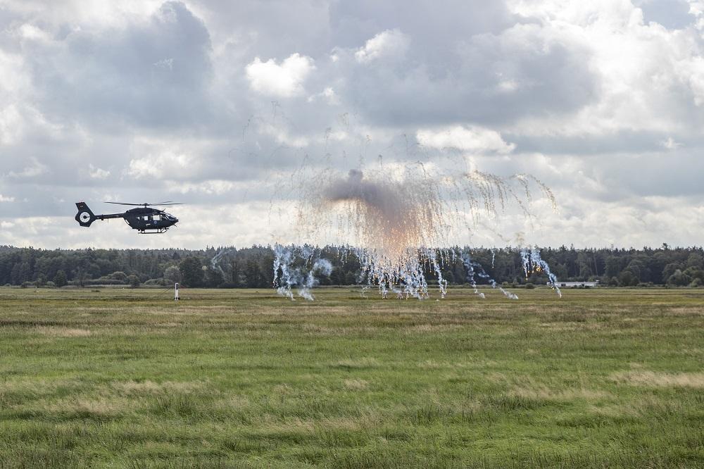 german-air-force-h145m-helicopter-completes-trial-of-helicopter-launched-smoke-screen