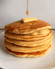 pancakes-syrup