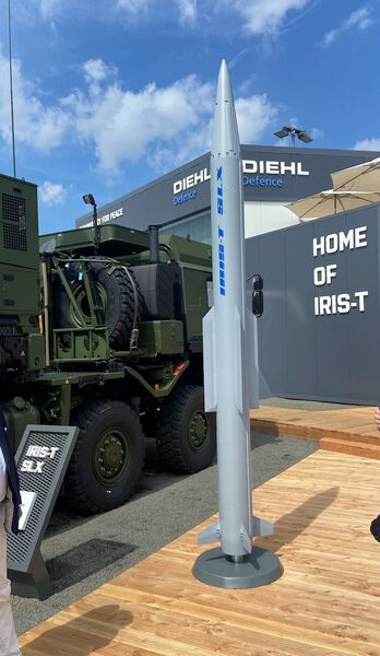 1764959308606412805348391151682