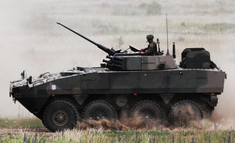 71a69b78_polish_army_conducts_live_fire_training_180613_z_cn767_040