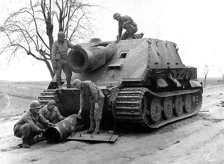 sturmtiger-captured-by-us-army-april-1945-741x543
