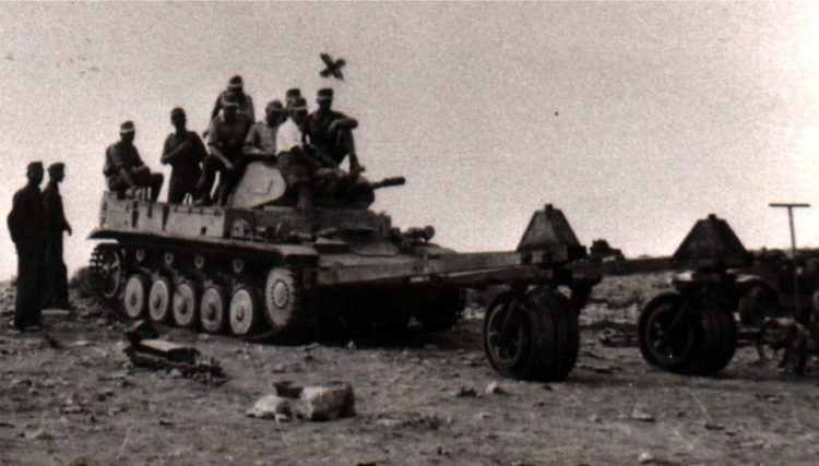 Panzer-II-improvised-minenroller