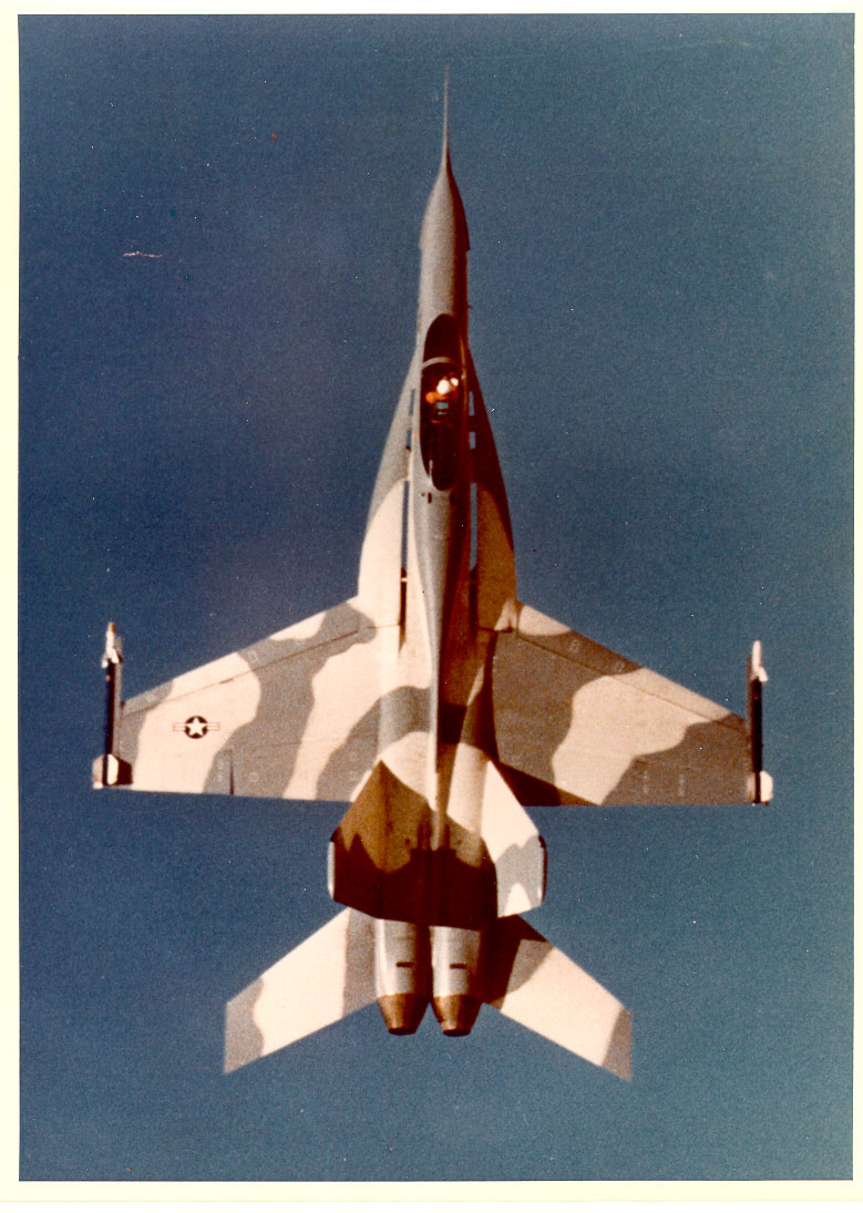 YF17-8