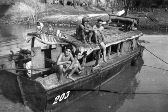 frenchindochina-lcvp-85w-31