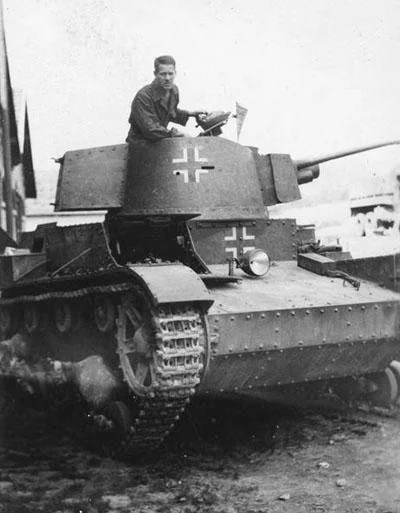 Screenshot 2026-04-06 at 13-09-31 Reddit - https __preview.redd.it_one-of-the-polish-7tps-known-as-the-beutepanzer-pzkpfw-7tp-v0-ze6seohme7z81.jpg width 400&format pjpg&auto webp&s 84fbbae9479ea4cf0a7f9cfe89223e63c49ccae1