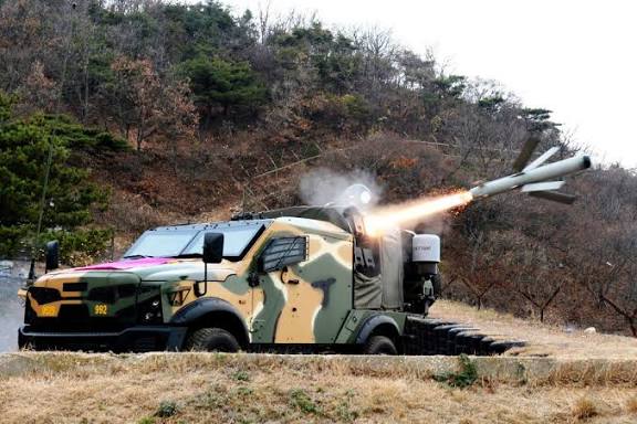 1761372744323555447065717384069