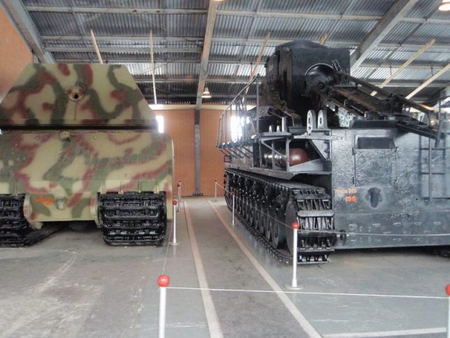 1200px-pz_maus_and_morser_karl_in_kubinka-644x483