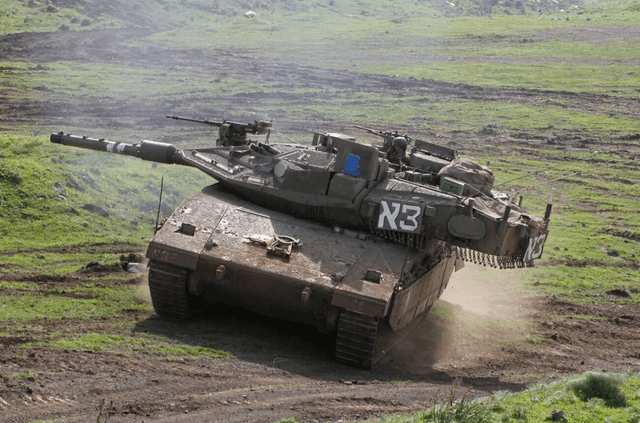 more-merkava-mk-4-at-golan-heights-v0-ei9bst8qwynf1