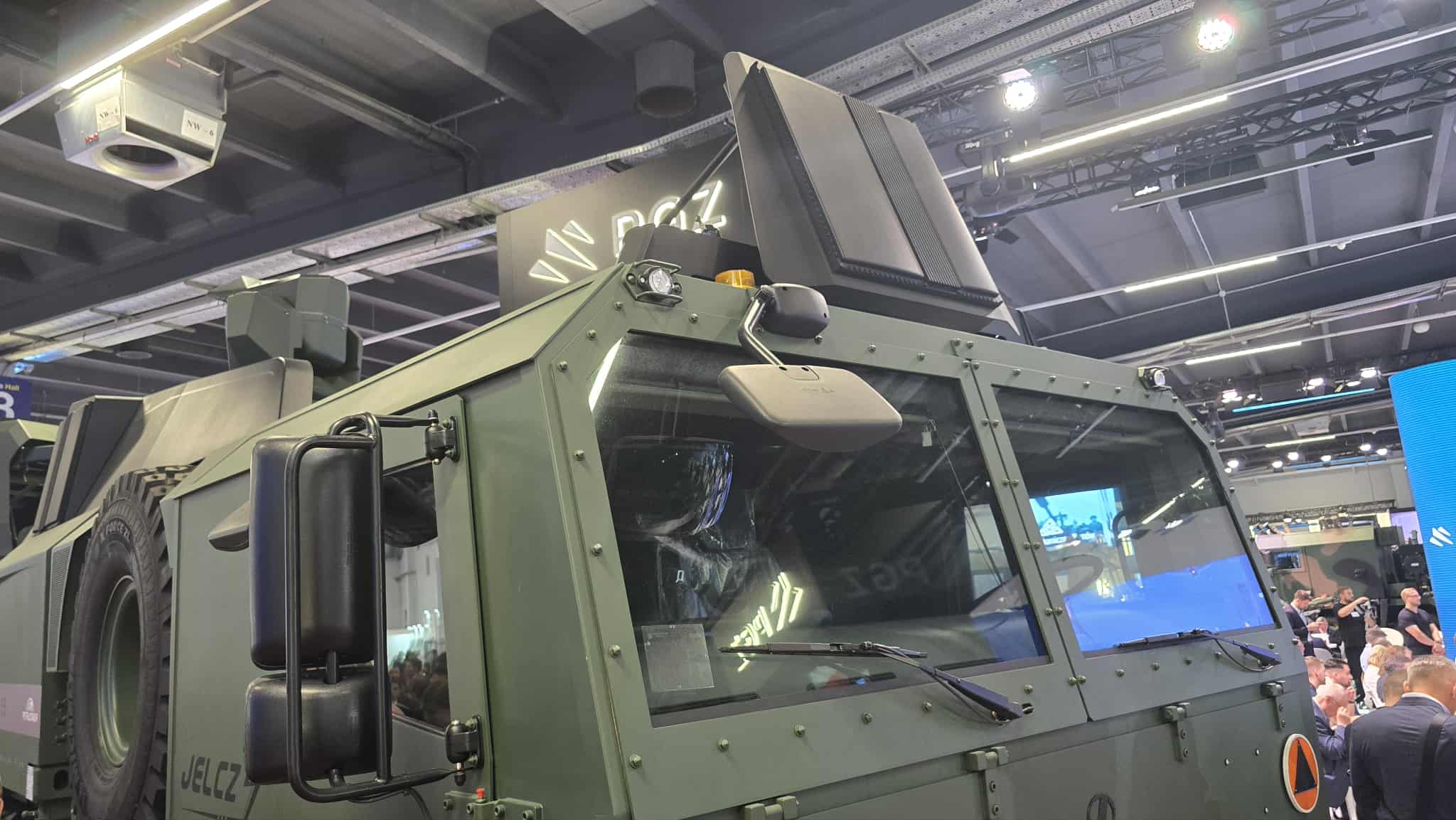 f567347c-7f6c-4b9f-935e-855b17d11f75