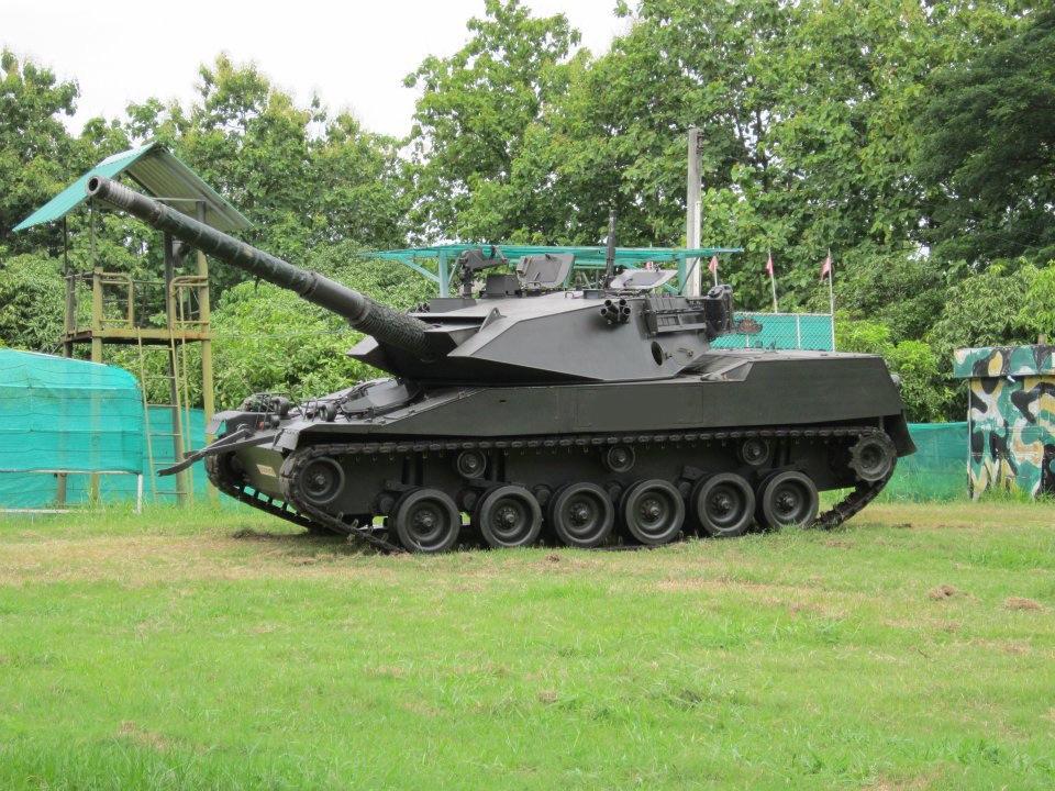 the-american-made-stingray-light-tank-that-is-only-in-v0-i2uxq8xak79d1
