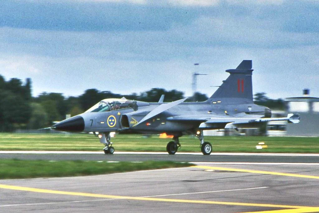 RDT_20251113_1540483476041128078648488