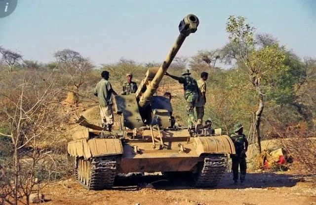 ethiopian-modified-t-55-tank-v0-c78iuvzd9qy91