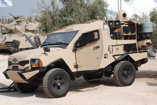 17663720844597239393725303748513