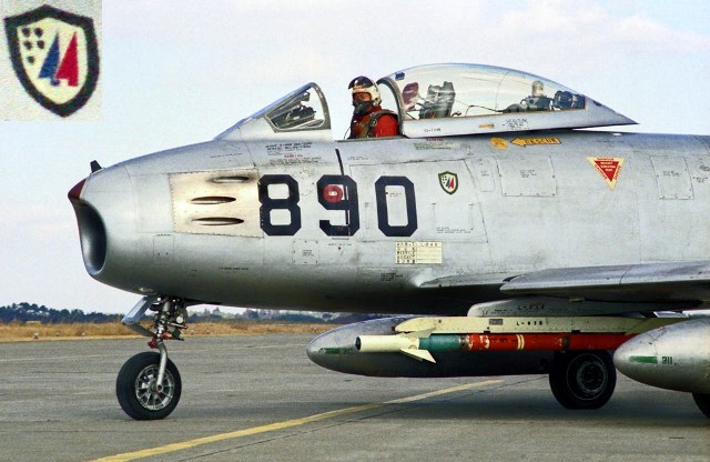 His-Mil-F86F-890-92-7890-5-AIM9B-1968Hyaku-A330