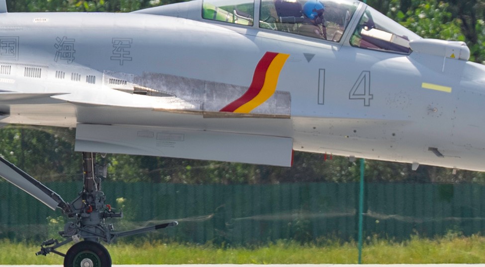 15e71f54bgy1i96fy825vwj22yo1qs7wi