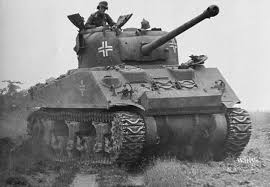 sherman-tanks-captured-by-the-germans-early-1940s-v0-ol3wou0ef1ub1