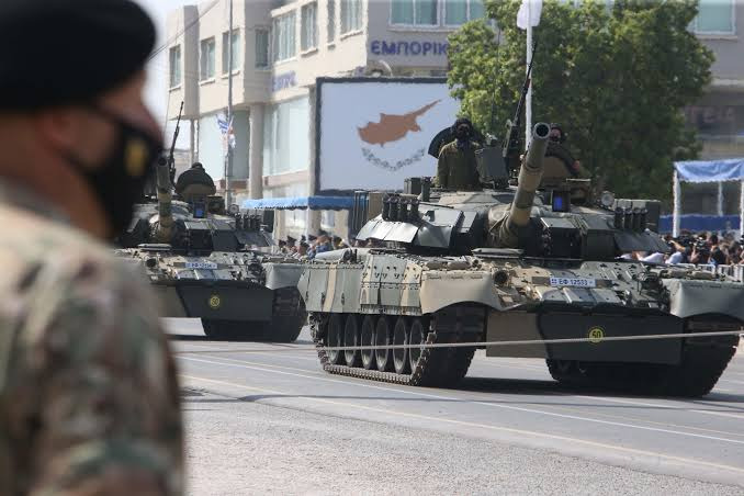 Cypriot T-80U Parade