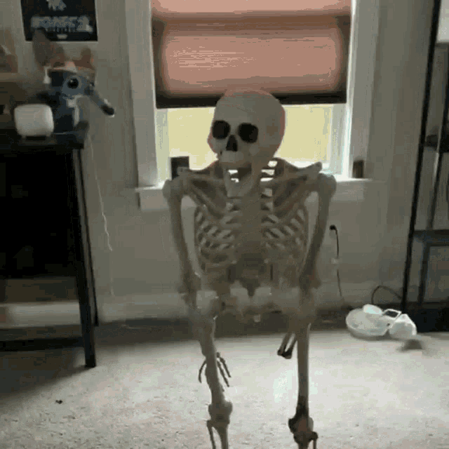 skeleton-fall