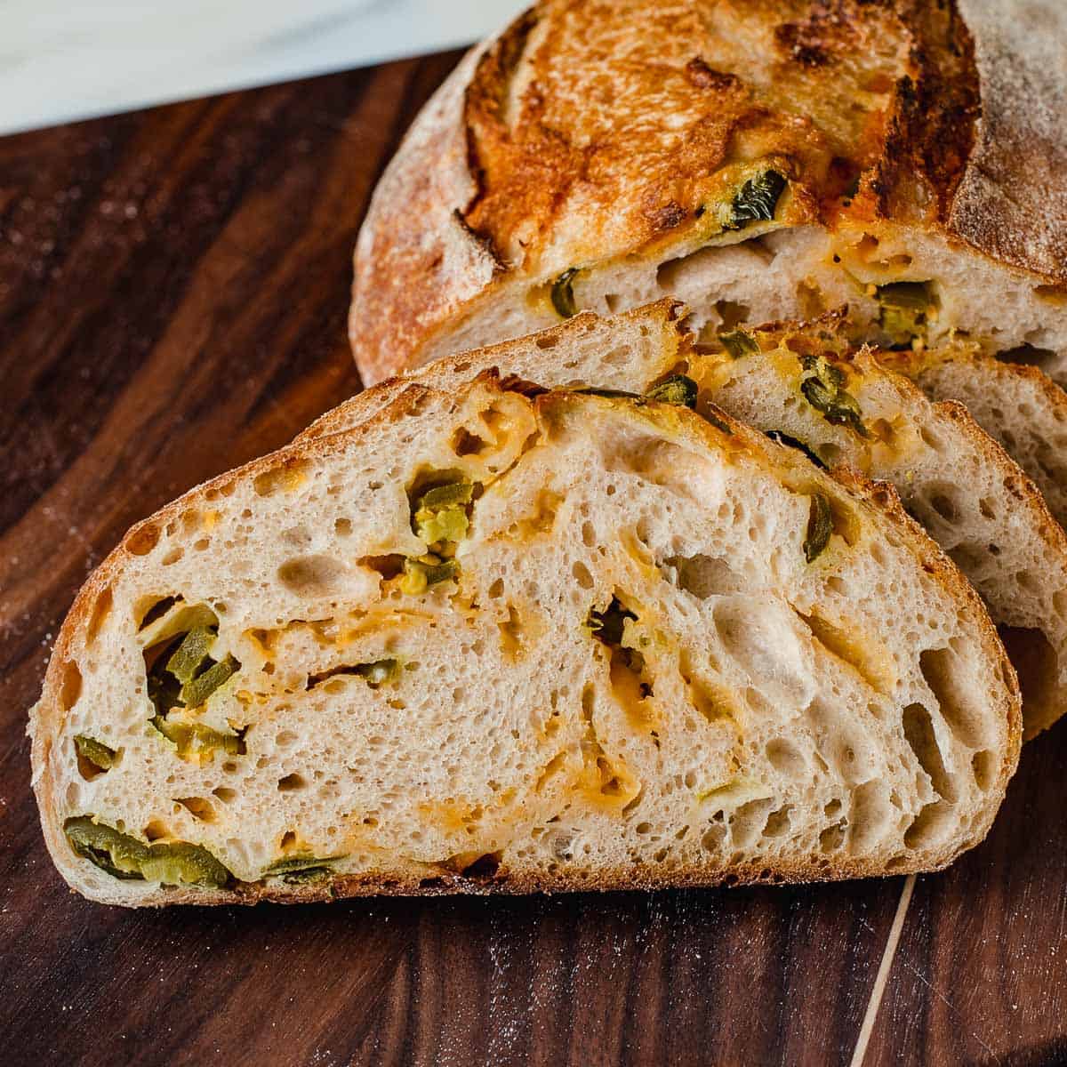 jalapeno-cheddar-sourdough-bread-2