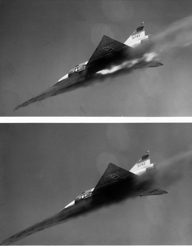 convair-f-102-delta-dagger-31793-firing-rockets
