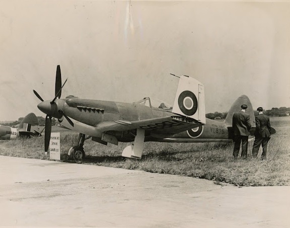 Supermarine Seafang F.32 3